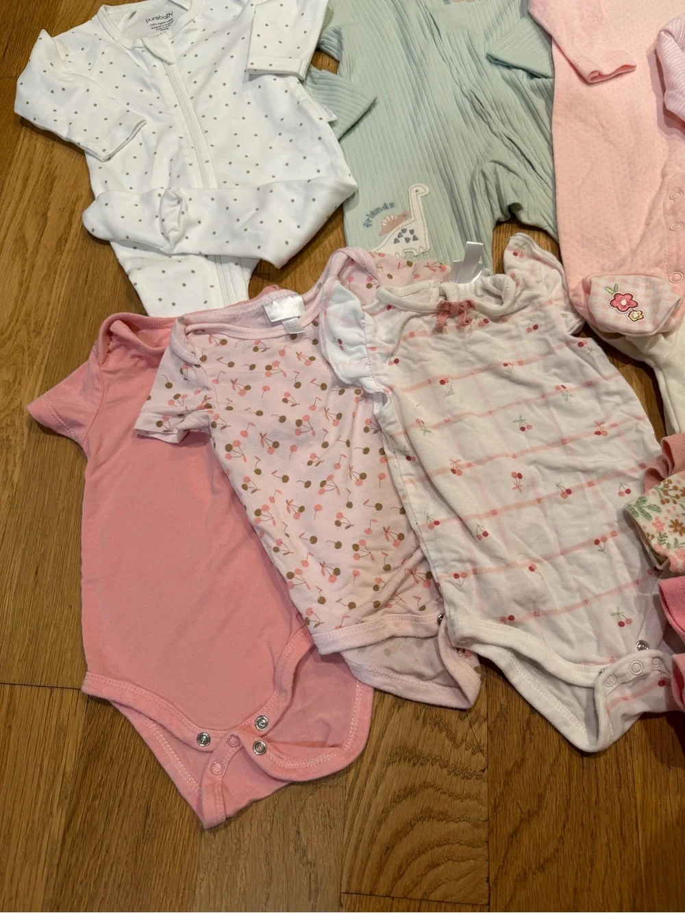 Baby girl clothes bundle nb-3mo onesies